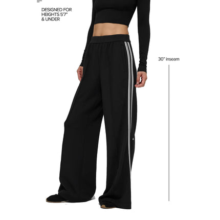 alo Women's Track Star Wide Leg Pant (Regular) Black