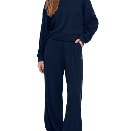 alo Women's Muse Crew Neck Pullover Navy