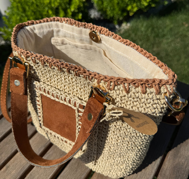 Sienna D’or Capri Box